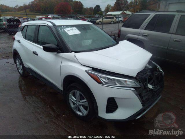2021 NISSAN KICKS