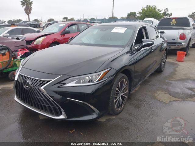 2022 LEXUS ES