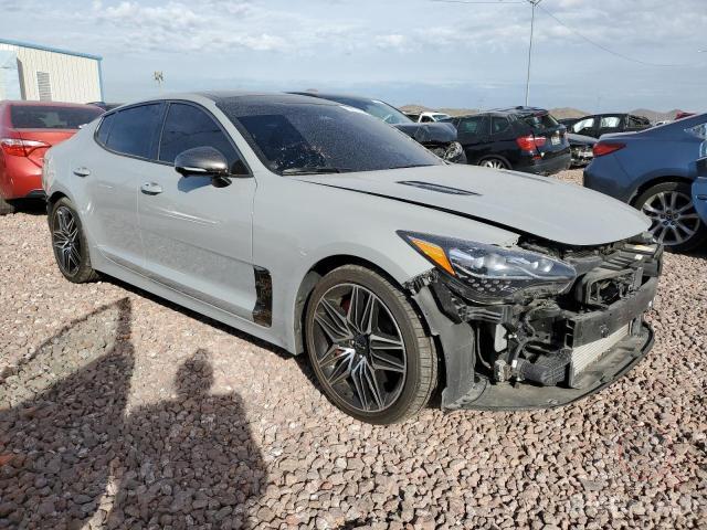 2022 KIA STINGER