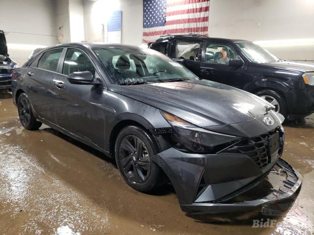 2022 HYUNDAI ELANTRA